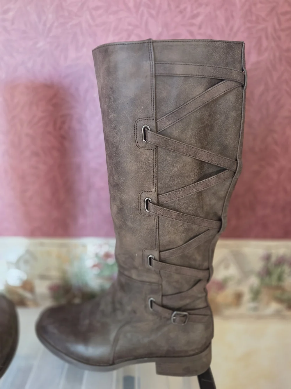 Women's Knee-High Zipper Brown Boots